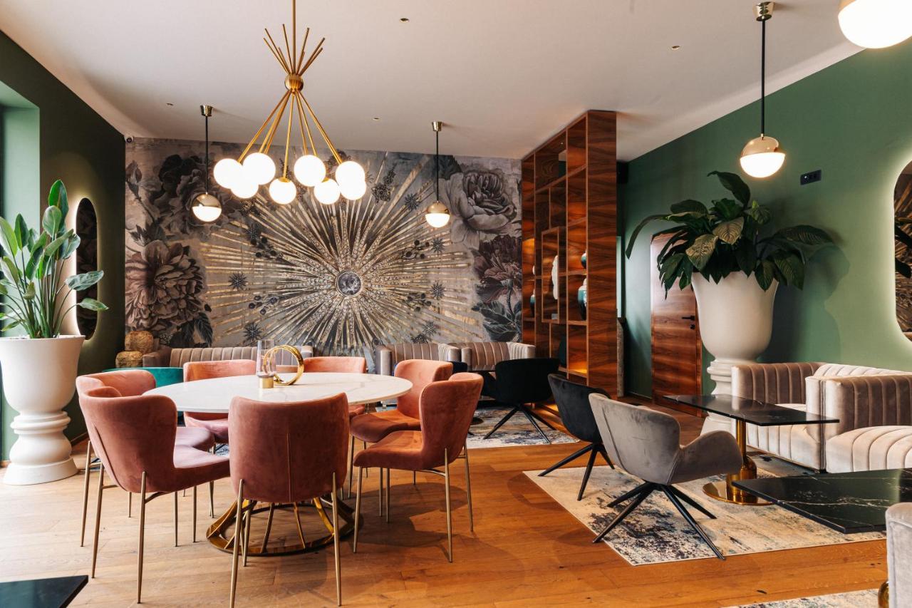 Hotel Ajdovec Sevnica Экстерьер фото