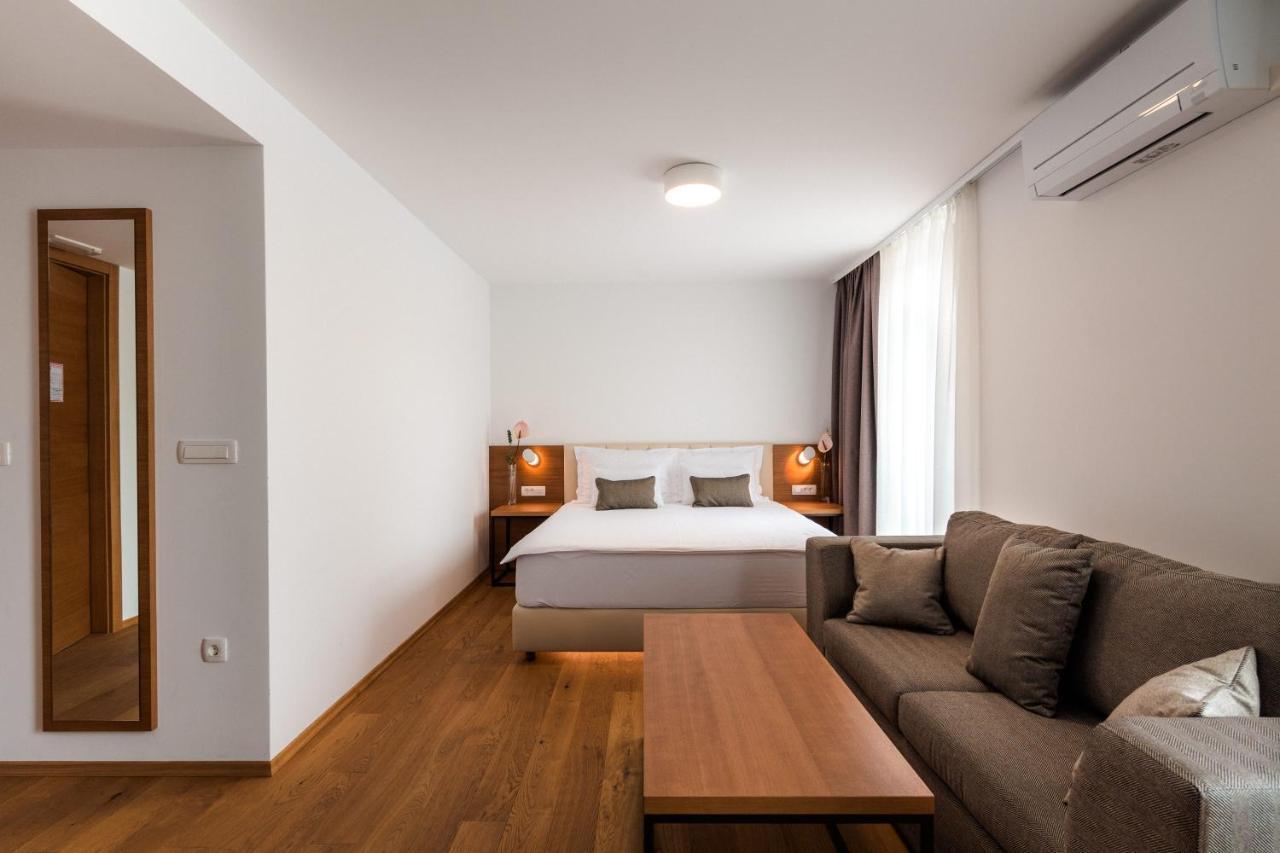 Hotel Ajdovec Sevnica Экстерьер фото